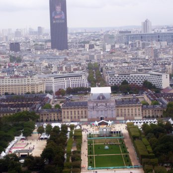 La Tour Eiffel - Landmarks & Historical Buildings Near Me - Paris, 75