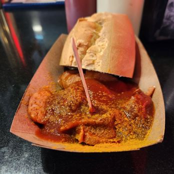 Berlin Currywurst - Paprika Pork Sausage with Garlic curry sauce - a lot of sauce. - German Near Me - Los Angeles, California Berlin Currywurst - Paprika Pork Sausage with Garlic curry sauce - a lot of sauce. - German Near Me - Los Angeles, California