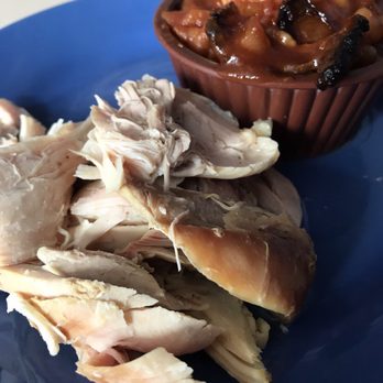 Pappy's Barbque - Pulled chicken and baked beans - Barbeque Near Me - Brazil, Indiana