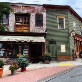 BeanRunner Cafe - BeanRunner Store Front - Jazz & Blues Near Me - Peekskill, New York BeanRunner Cafe - BeanRunner Store Front - Jazz & Blues Near Me - Peekskill, New York