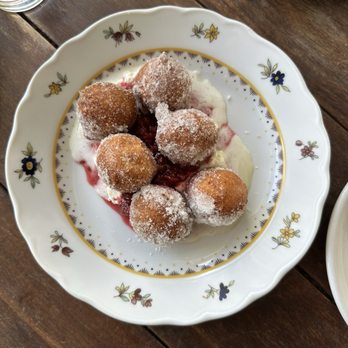 Hummingbird - Fritters - Bars Near Me - Raleigh, North Carolina