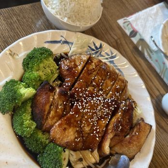 Chinatown Bistro - Chinese Near Me - Denver, Colorado