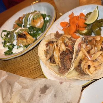 Comal - Tacos y empanadas - Mexican Near Me - Berkeley, California