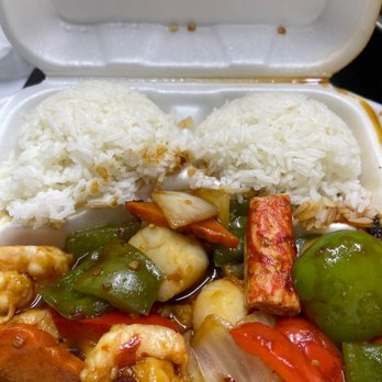 Hunan Garden Baobae - a takeout container with rice and vegetables - Chinese Near Me - Katy, Texas Hunan Garden Baobae - a takeout container with rice and vegetables - Chinese Near Me - Katy, Texas