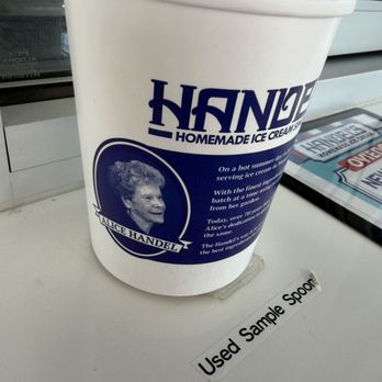 Handel's - Ice Cream & Frozen Yogurt Near Me - Oviedo, Florida Handel's - Ice Cream & Frozen Yogurt Near Me - Oviedo, Florida