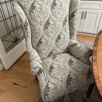 Cris Upholstery - Dining captain chairs - Furniture Reupholstery Near Me - Yucaipa, California Cris Upholstery - Dining captain chairs - Furniture Reupholstery Near Me - Yucaipa, California