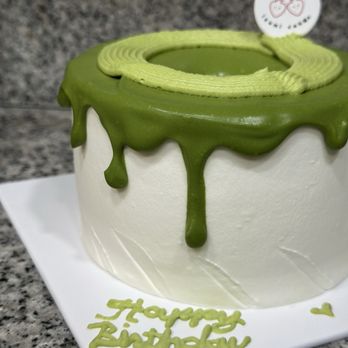 Izumi Cakes - Kyoto Matcha Light Cake - Patisserie/Cake Shop Near Me - Fremont, California