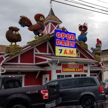 Frizzle Chicken Cafe - Breakfast & Brunch Near Me - Pigeon Forge, Tennessee Frizzle Chicken Cafe - Breakfast & Brunch Near Me - Pigeon Forge, Tennessee