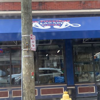 Alabama Fish Bar - Store Front - Seafood Near Me - Cincinnati, Ohio