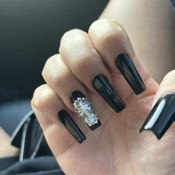 Bamboo Nails Spa - Waxing Near Me - North Hills, California