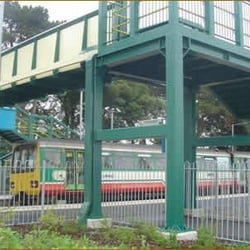 Llantwit Major Railway Station - http://www.llantwit-major.net/2005/images/train_station.jpg