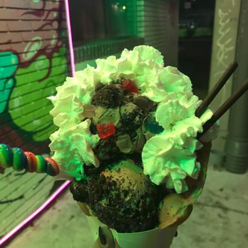 Midtown Creamery - Desserts Near Me - Miami, Florida