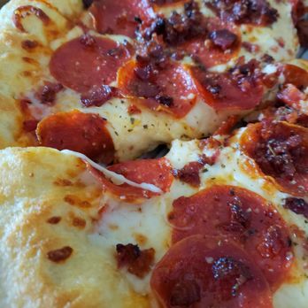 Chicago Pizza Kitchen - Large with bacon & pepp - Pizza Near Me - Albuquerque, New Mexico