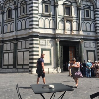 Move On - Pubs Near Me - Florence, FI