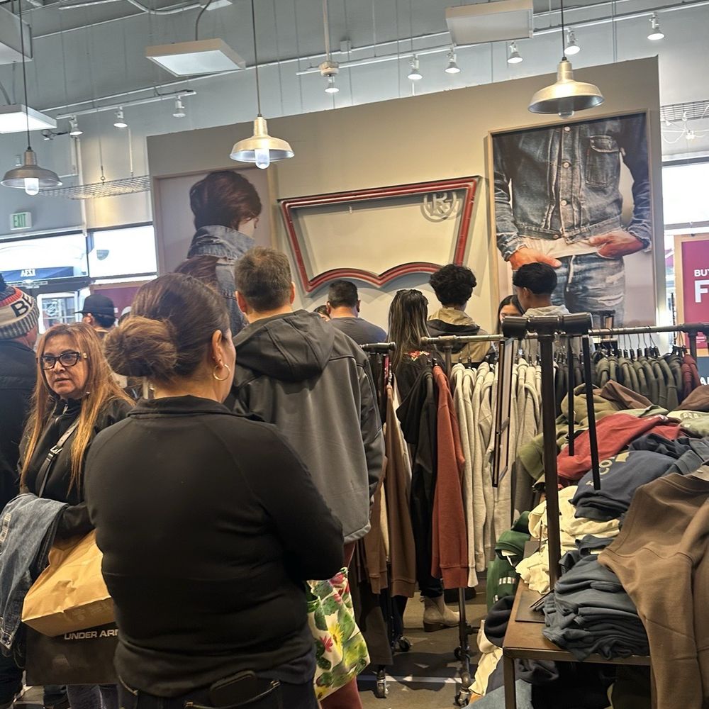 Levi’s Outlet Store - Men's Clothing Near Me - Carlsbad, California Levi’s Outlet Store - Men's Clothing Near Me - Carlsbad, California