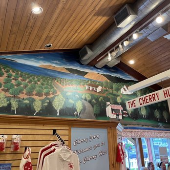 Cherry Hut - American Near Me - Beulah, Michigan Cherry Hut - American Near Me - Beulah, Michigan