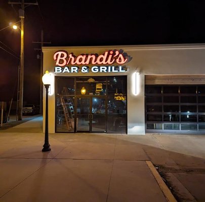Brandi's Bar & Grill by null