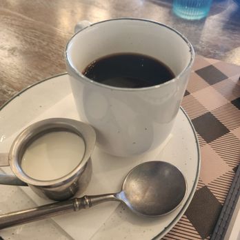 Mama Bird Southern Kitchen - Morning coffee - Southern Near Me - West Jordan, Utah