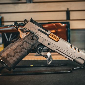 559 Armory - Guns & Ammo Near Me - Clovis, California