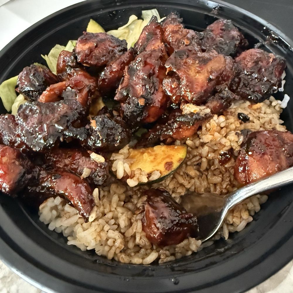 Teriyaki Madness - Spicy Chicken Teriyaki Bowl w/ rice and veggies - Japanese Near Me - Madison, Wisconsin Teriyaki Madness - Spicy Chicken Teriyaki Bowl w/ rice and veggies - Japanese Near Me - Madison, Wisconsin