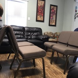 Southern Family Urgent Care - Front waiting room