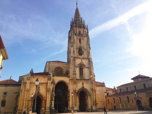 Cathedral of San Salvador by null
