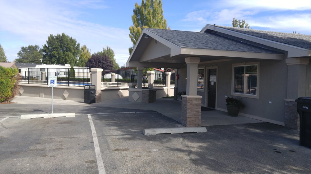 MEADOWBROOK MOBILE ESTATES Updated August 2024 7610 W Nob Hill Blvd