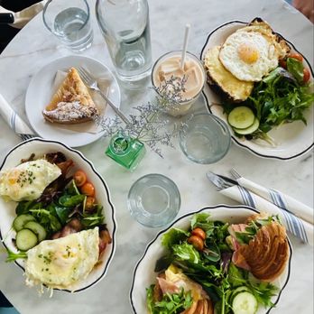 Le Marais Bakery - Bacon egg croissant, croissant egg sandwich, and croque madame - Bakeries Near Me - San Francisco, California
