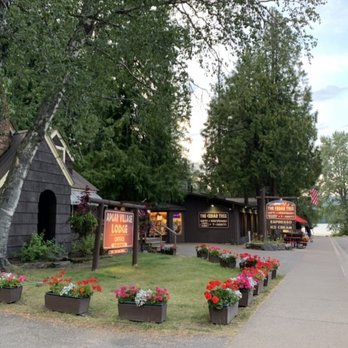 Apgar Village Lodge - Short walk to beautiful Lake McDonald - Hotels Near Me - West Glacier, Montana Apgar Village Lodge - Short walk to beautiful Lake McDonald - Hotels Near Me - West Glacier, Montana