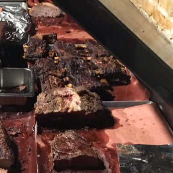 Cooper's Old Time Pit Bar-B-Que - Meat carving station - Barbeque Near Me - Austin, Texas Cooper's Old Time Pit Bar-B-Que - Meat carving station - Barbeque Near Me - Austin, Texas