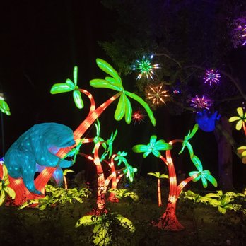 LA Zoo Lights - Zoos Near Me - Los Angeles, California LA Zoo Lights - Zoos Near Me - Los Angeles, California
