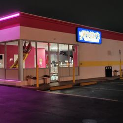Woody's Ice Cream Shack - The LED lights are almost done!