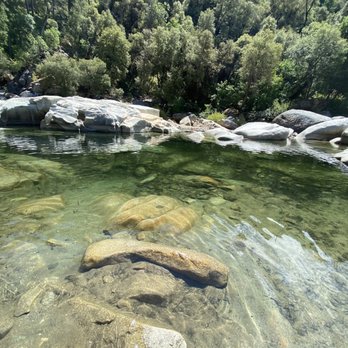 Hoyt Crossing - The water is crystal clear! - Lakes Near Me - Nevada City, California Hoyt Crossing - The water is crystal clear! - Lakes Near Me - Nevada City, California