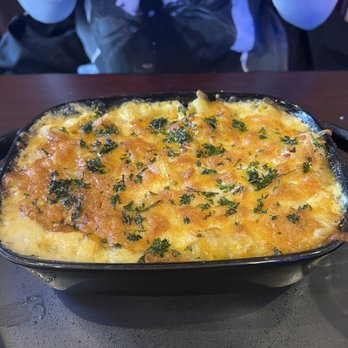 Jordyn's Brunch Cafe - Lobster mac and cheese - Soul Food Near Me - Chicago, Illinois