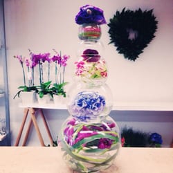 Vida Flores - Beautiful fish bowl centerpiece