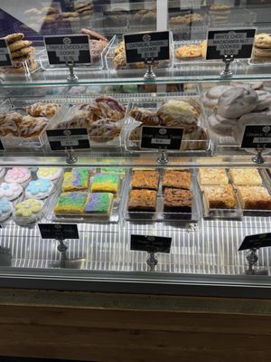 Haydel's Bake Shop by null