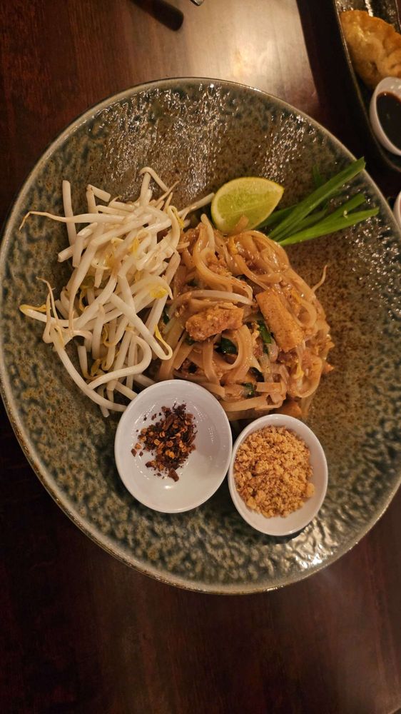 Food from Hakacha Restaurant