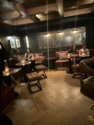 Ginger's by null