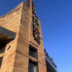 Donutology - Outside sign