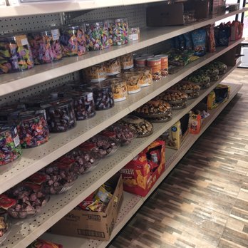 Noor Halal Food & More - shelves of food and snacks - Halal Near Me - Johnson, New York Noor Halal Food & More - shelves of food and snacks - Halal Near Me - Johnson, New York