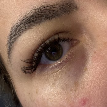 Butterfly Kiss Lashing - Eyelashes - Eyelash Service Near Me - Turlock, California