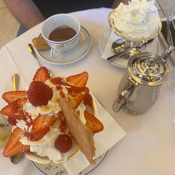 Carette - World famous hot chocolate!! YUM!! - Tea Rooms Near Me - Paris, 75 Carette - World famous hot chocolate!! YUM!! - Tea Rooms Near Me - Paris, 75