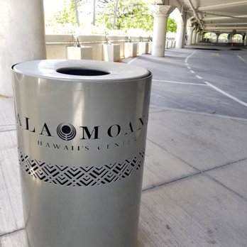 Ala Moana Center - The trash cans are labeled appropriately - Shopping Centers Near Me - Honolulu, Hawaii Ala Moana Center - The trash cans are labeled appropriately - Shopping Centers Near Me - Honolulu, Hawaii