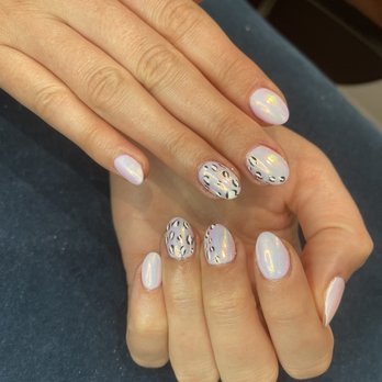 MOI Nails Studio - Unicorn hard gel manicure with cheetah design - Nail Salons Near Me - Los Angeles, California MOI Nails Studio - Unicorn hard gel manicure with cheetah design - Nail Salons Near Me - Los Angeles, California