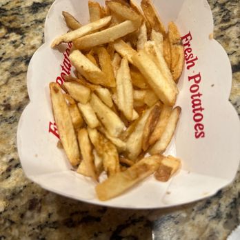 In-N-Out Burger - Burgers Near Me - Rialto, California In-N-Out Burger - Burgers Near Me - Rialto, California