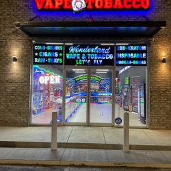 Wonderland Vape & Tobacco