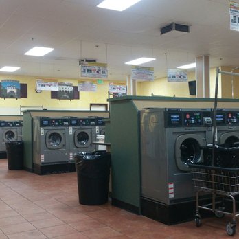 Simi Valley Laundry Center - Clean floors, clean machines - Laundromat Near Me - Simi Valley, California