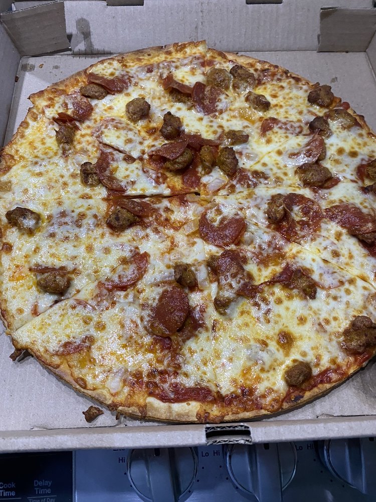 SAVANNAH PIZZA 15 Photos 15167 N Way St, Townsend,