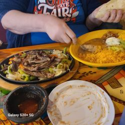 Casa Hacienda Grill - Steak fajitas, rice, refried beans