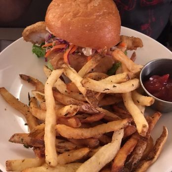 Friedman's - Fried fish sandwich - Breakfast & Brunch Near Me - New York, New York Friedman's - Fried fish sandwich - Breakfast & Brunch Near Me - New York, New York